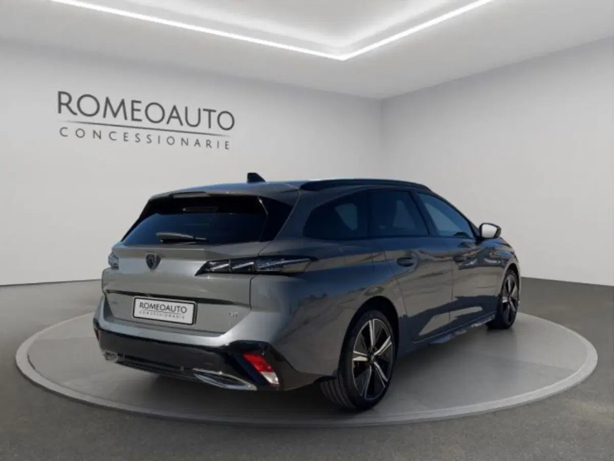 Peugeot 308 SW usata a Perugia (6)
