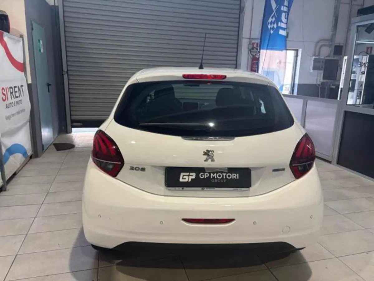 Peugeot 208 usata a Caserta (5)