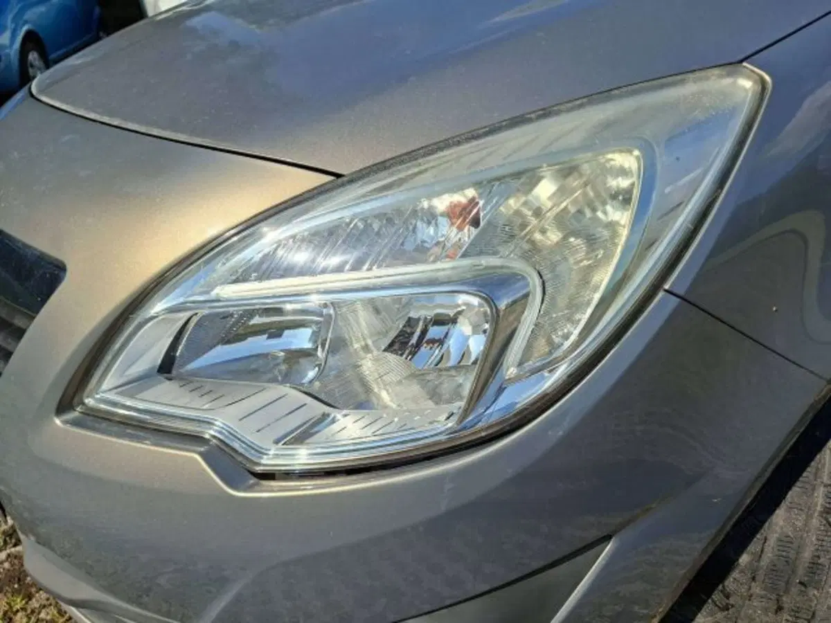 Opel Meriva usata a Como (15)