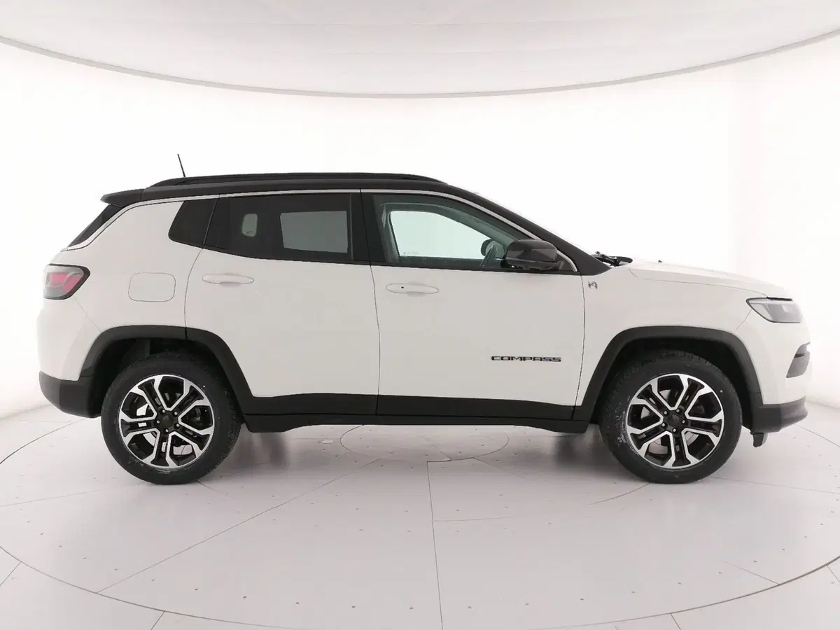 Jeep Compass usata a Roma (3)