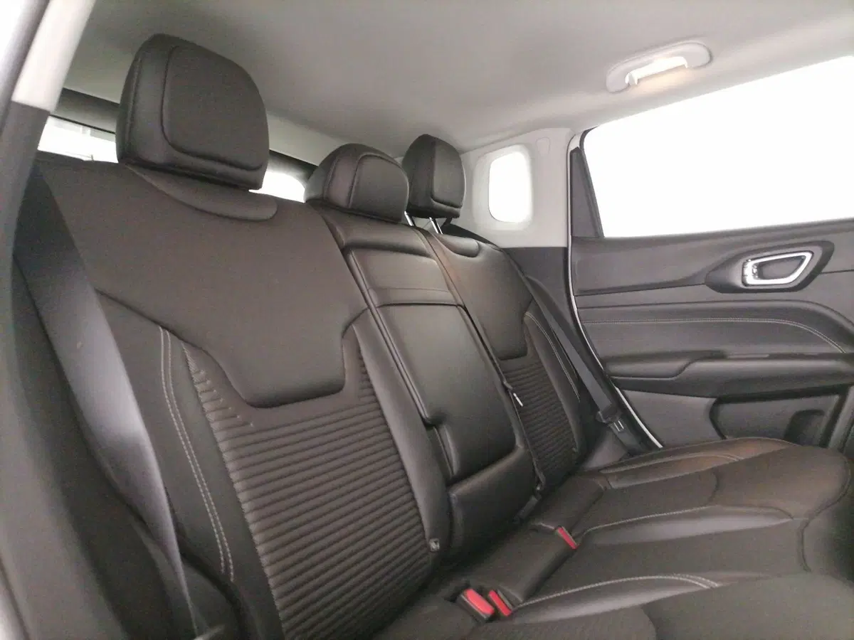 Jeep Compass usata a Roma (8)