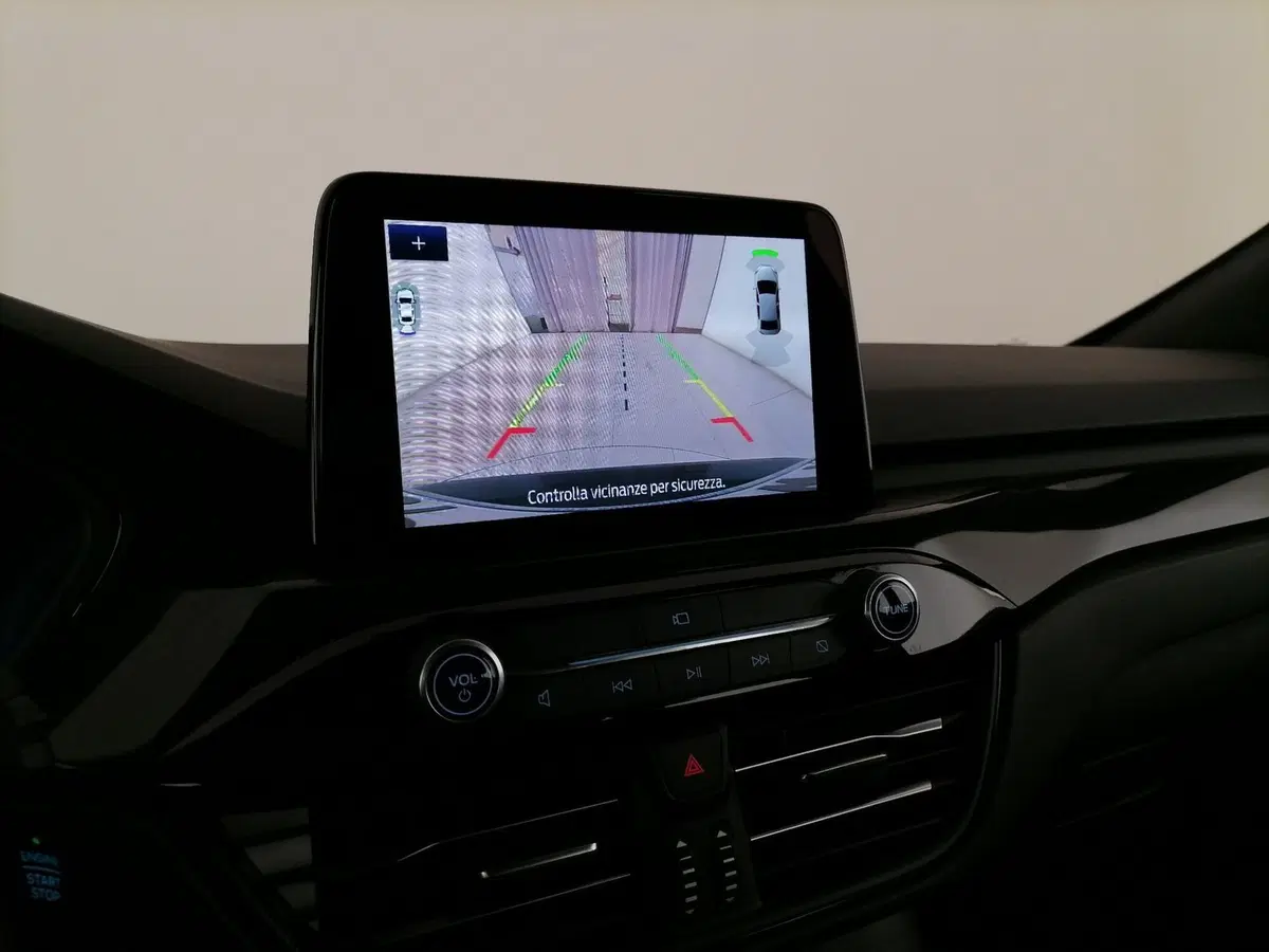 Ford Kuga usata a Roma (16)