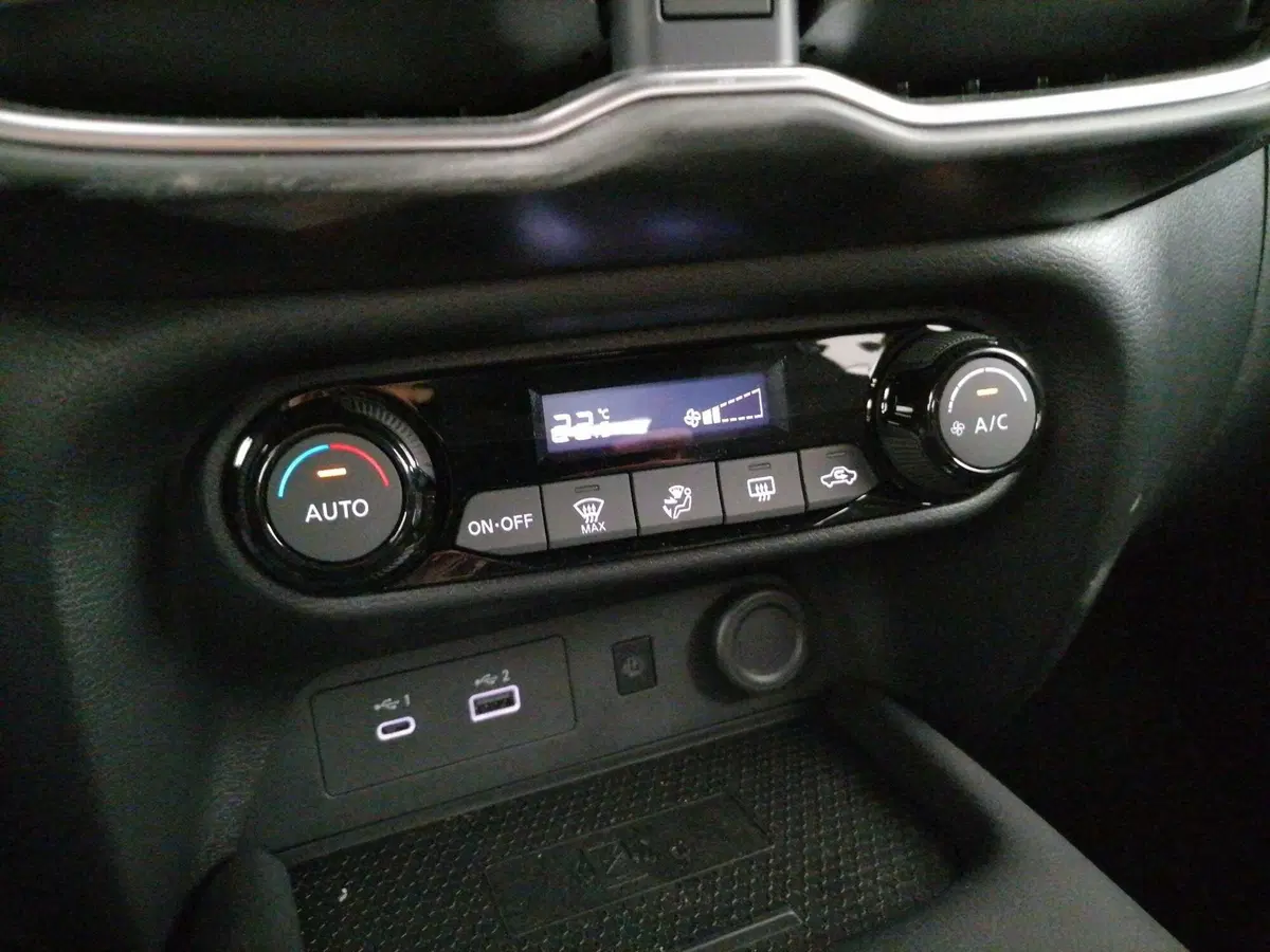 Nissan Juke usata a Roma (14)