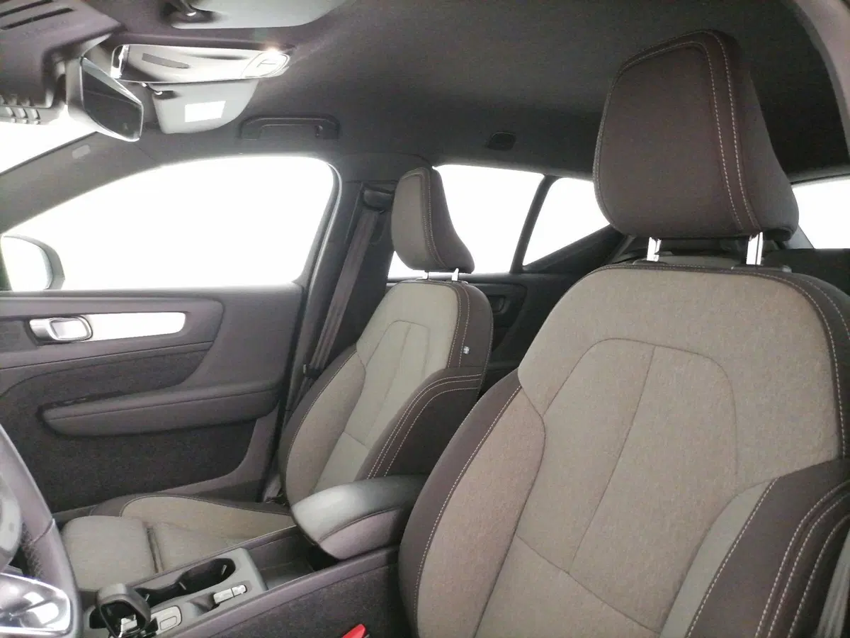 Volvo XC40 usata a Roma (13)