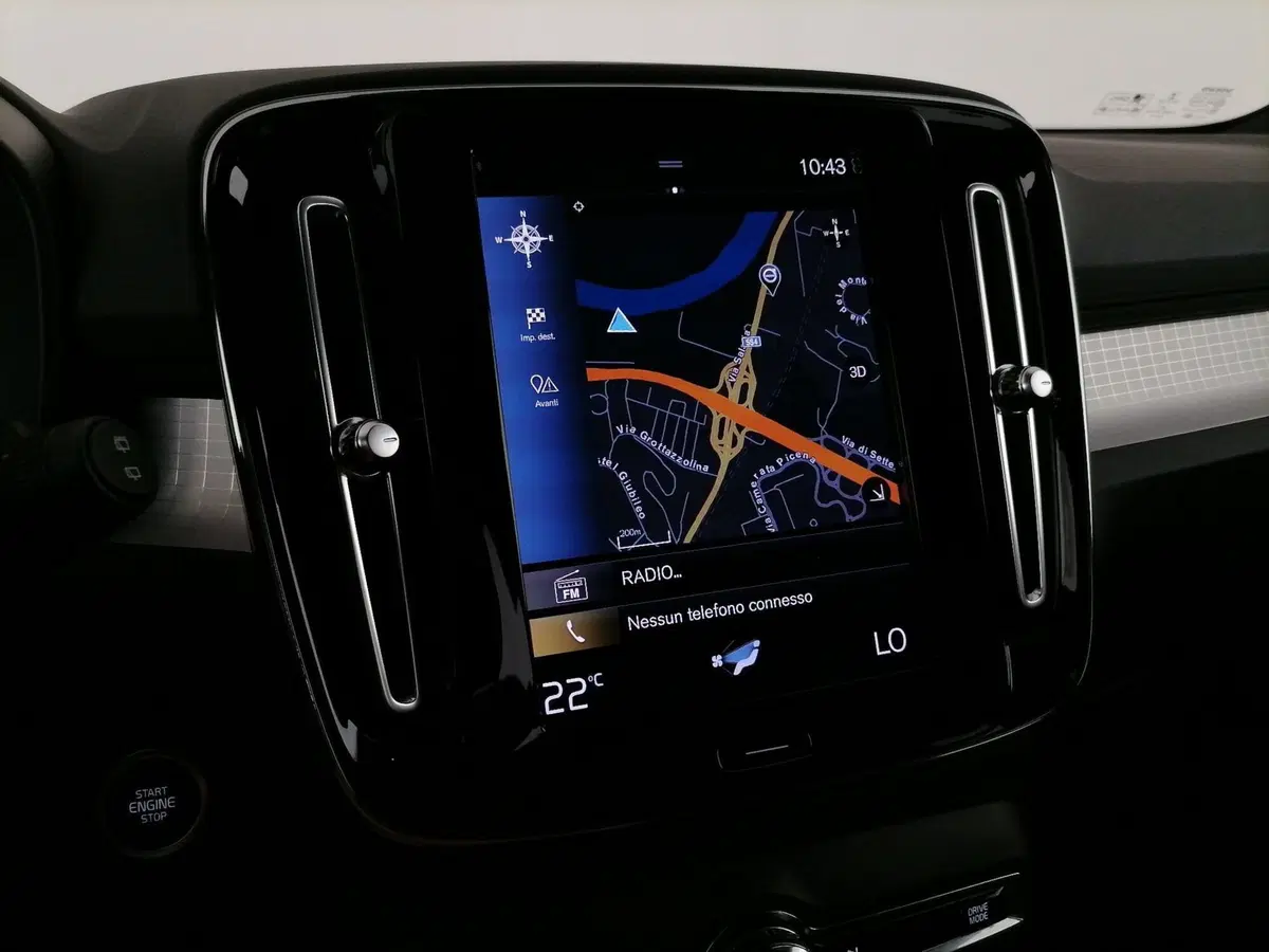 Volvo XC40 usata a Roma (19)