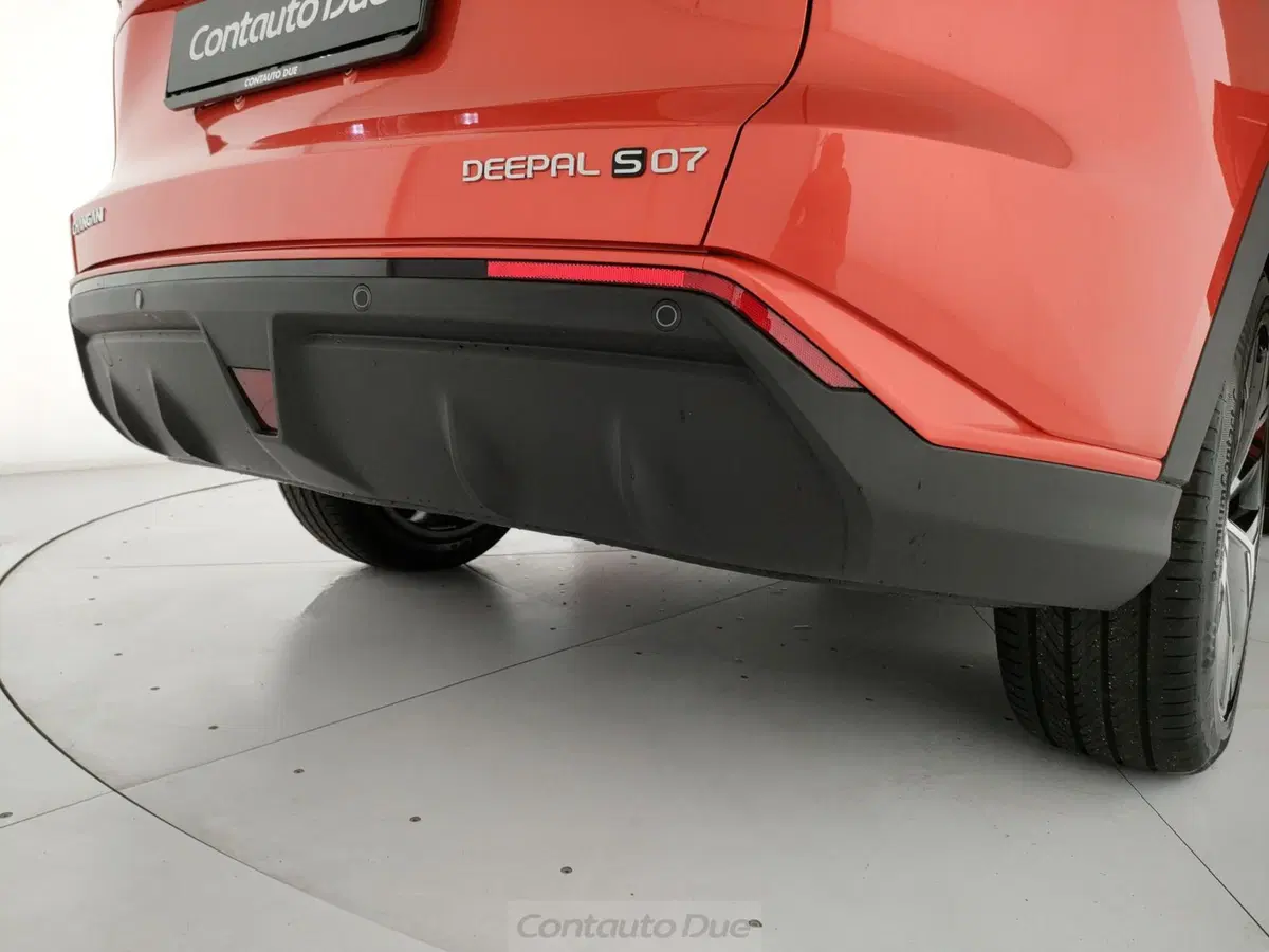 Changan Deepal S07 nuova a Caserta (12)