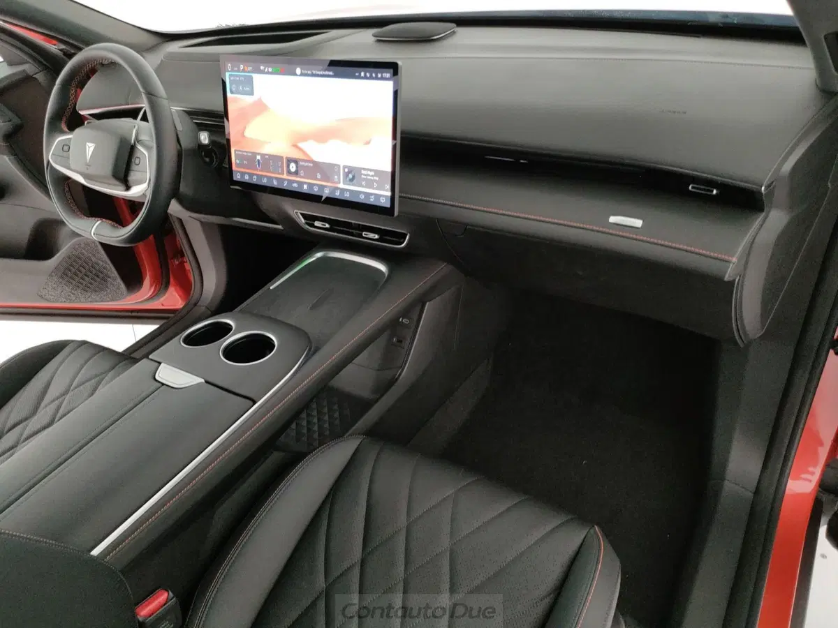 Changan Deepal S07 nuova a Caserta (18)