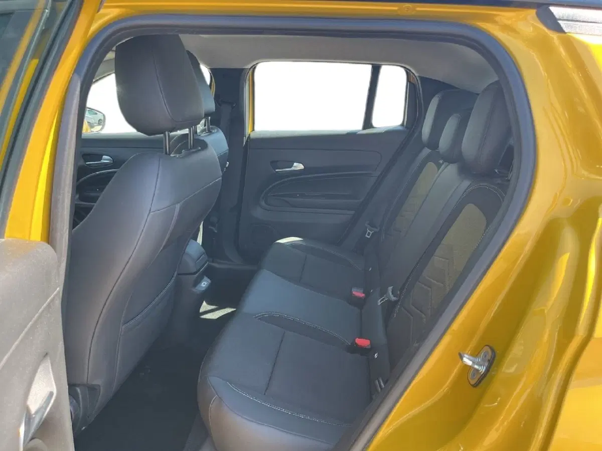 Jeep Avenger usata a Torino (9)