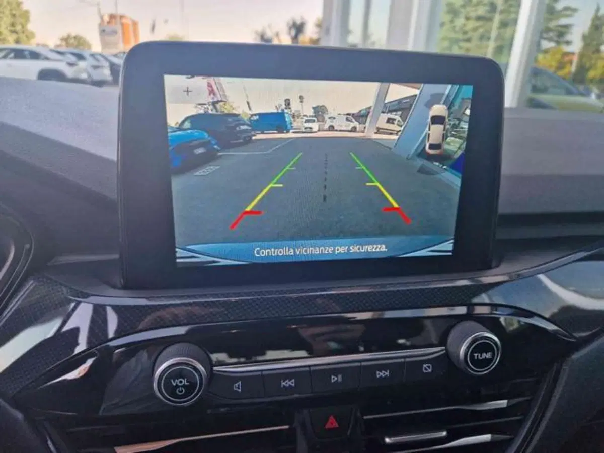 Ford Kuga usata a Bologna (11)