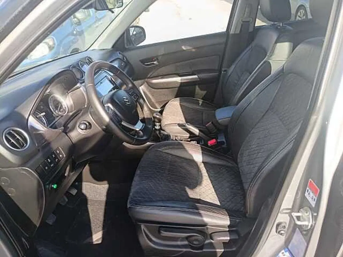 Suzuki Vitara usata a Siena (17)
