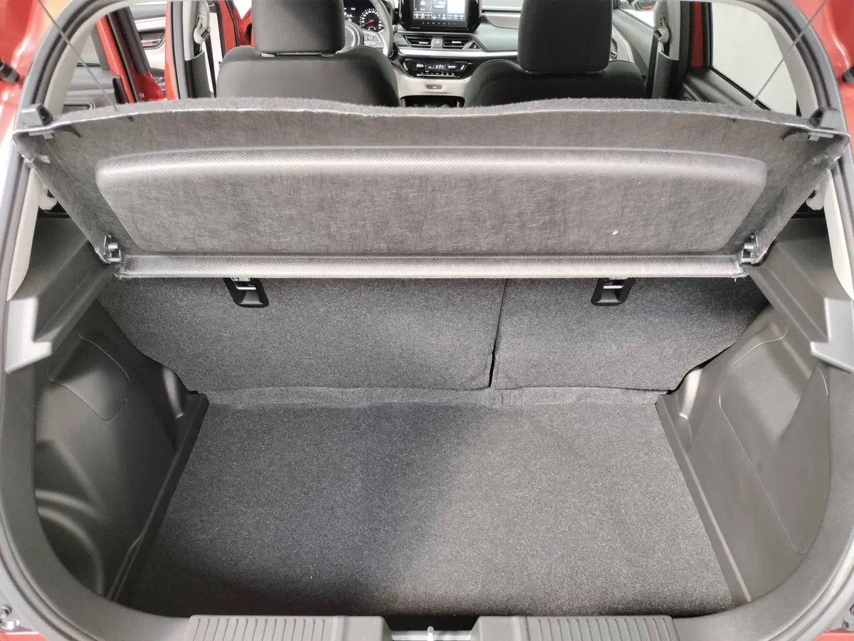 Suzuki Swift nuova a Rovigo (11)