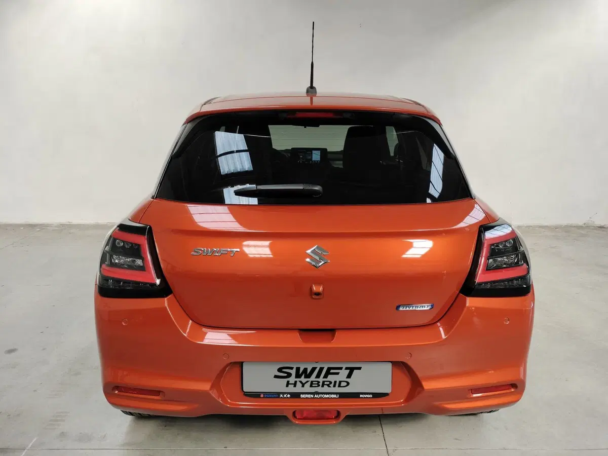 Suzuki Swift nuova a Rovigo (13)