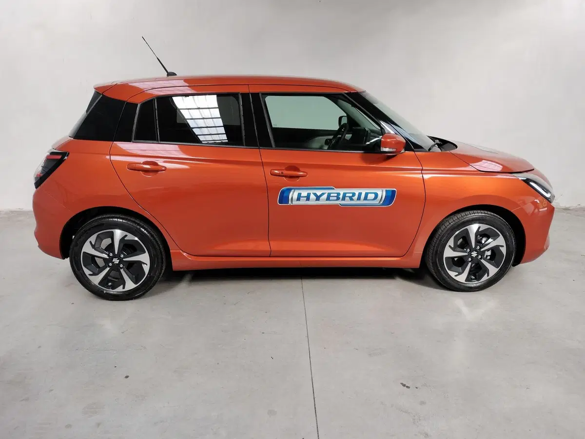 Suzuki Swift nuova a Rovigo (14)