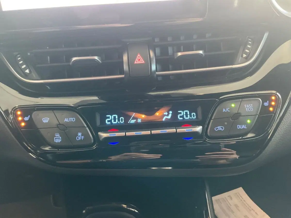 Toyota Toyota C-HR usata a Como (14)