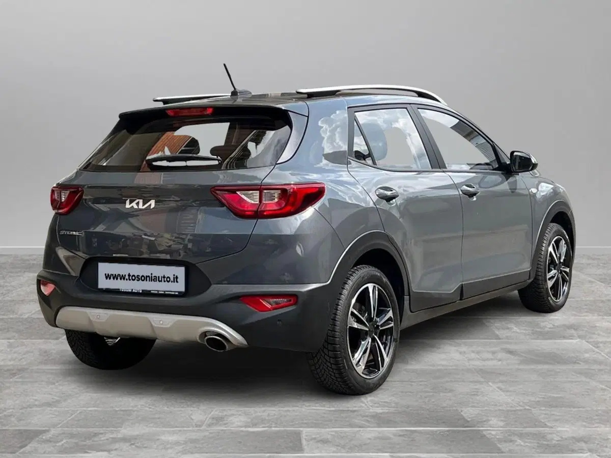 Kia Stonic usata a Arezzo (6)