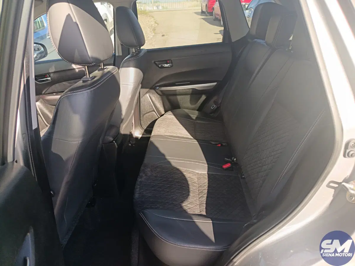 Suzuki Vitara usata a Siena (18)