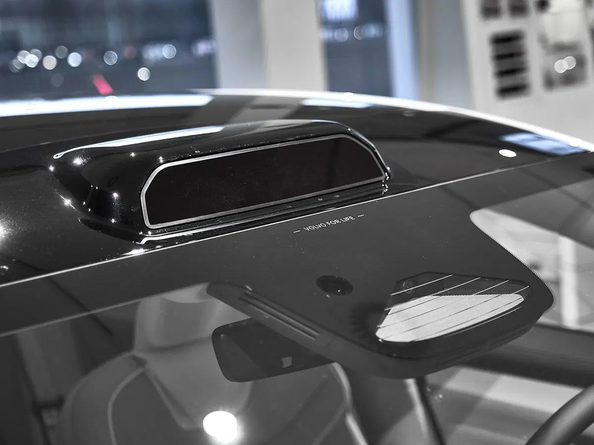 Volvo ES90 nuova a Prato (5)