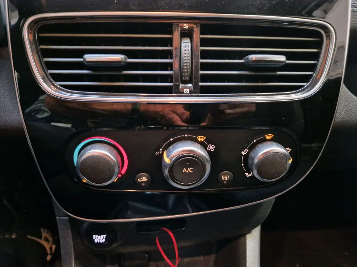 Renault Clio usata a Varese (11)