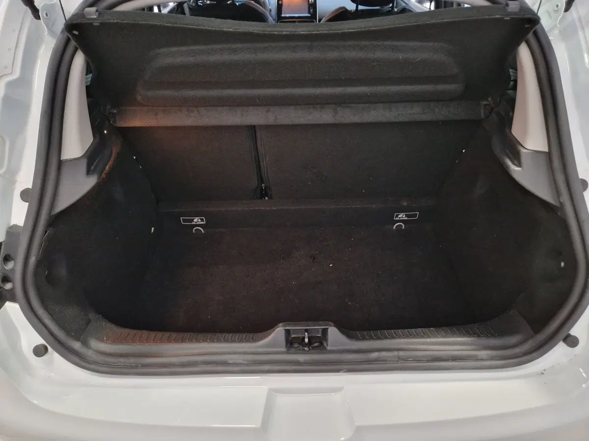 Renault Clio usata a Varese (6)