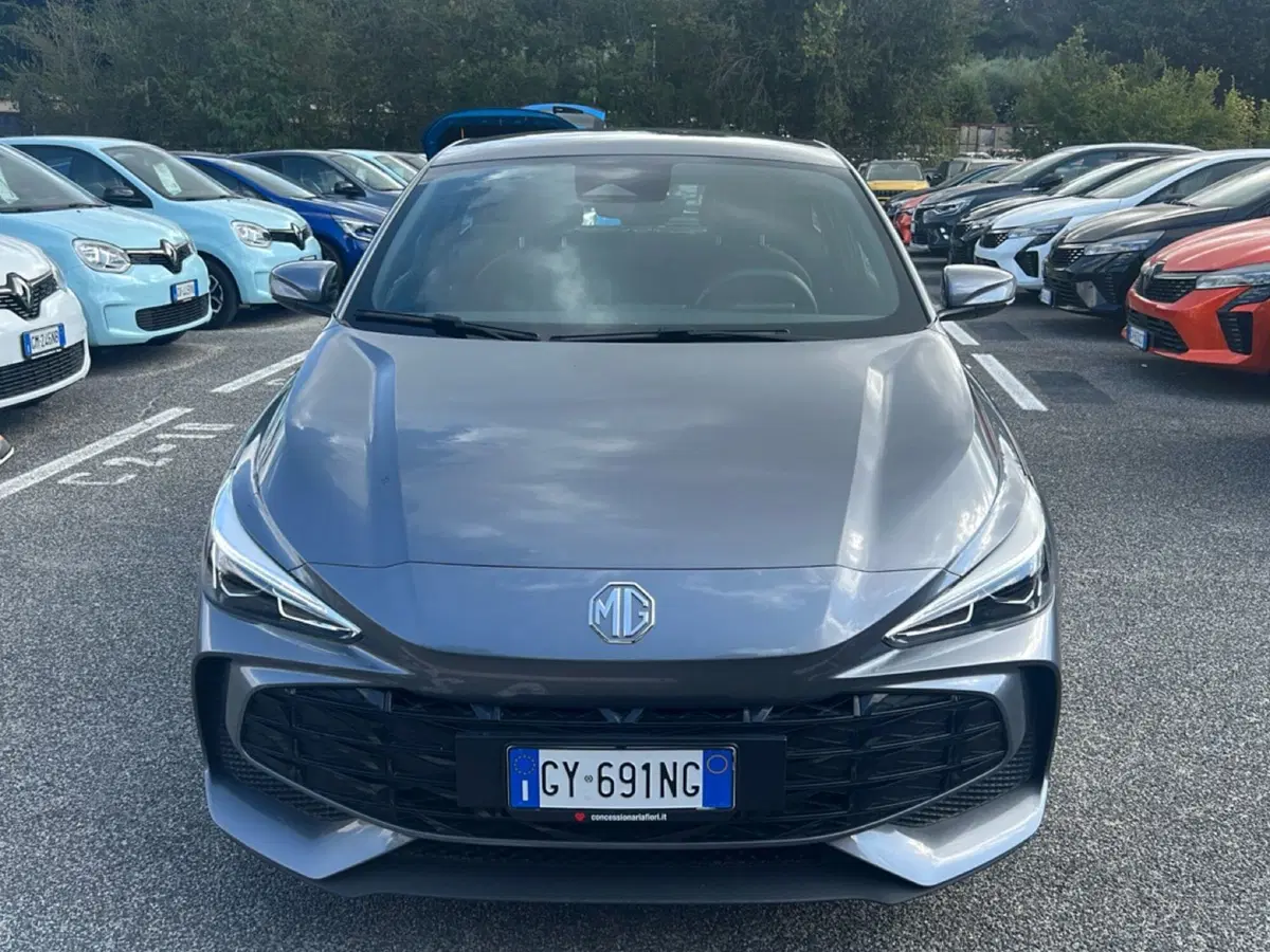 Mg MG3 usata a Roma (7)