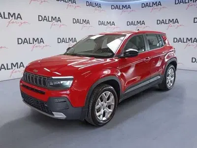 Jeep Avenger 1.2 turbo Altitude fwd 100cv del 2024 usata a Solaro