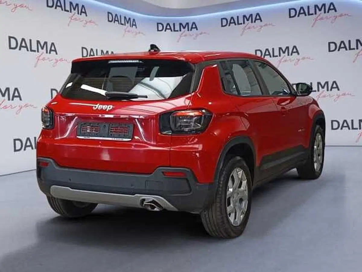 Jeep Avenger usata a Milano (5)