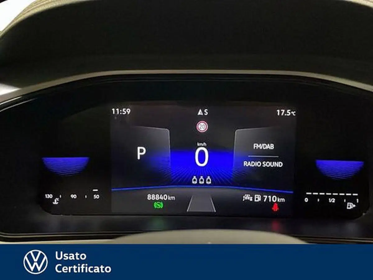 Volkswagen T-Roc usata a Vicenza (13)