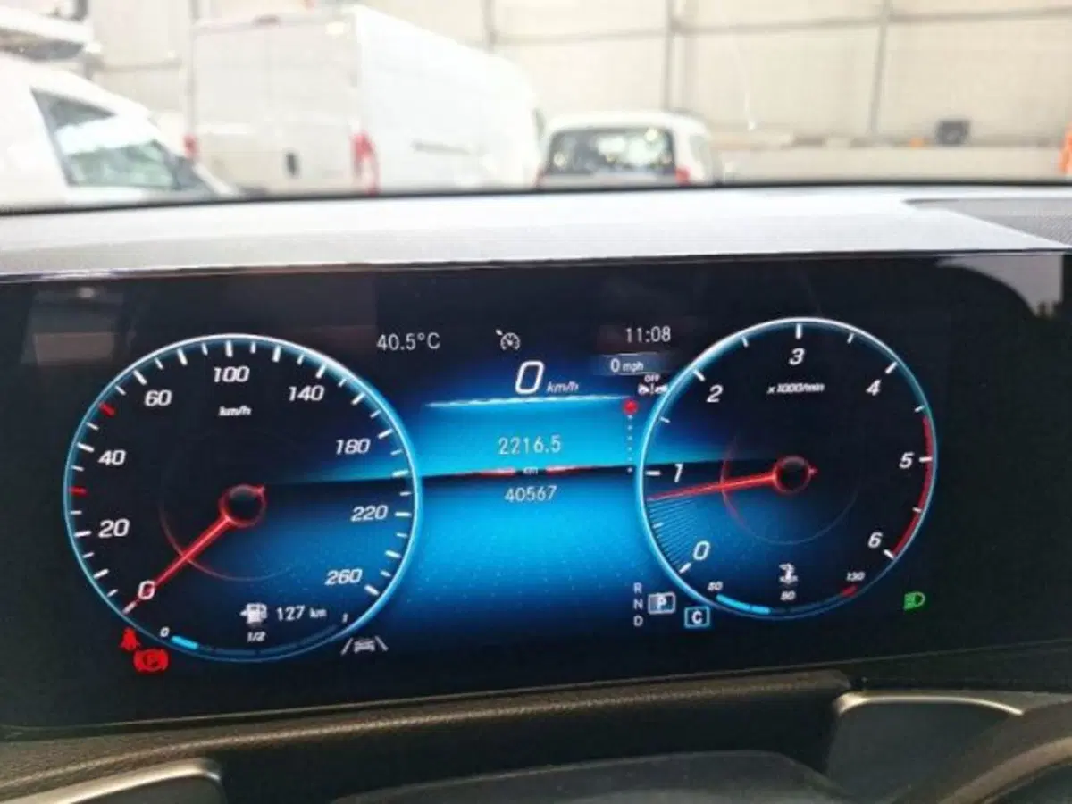 Mercedes-Benz GLB usata a Catania (4)