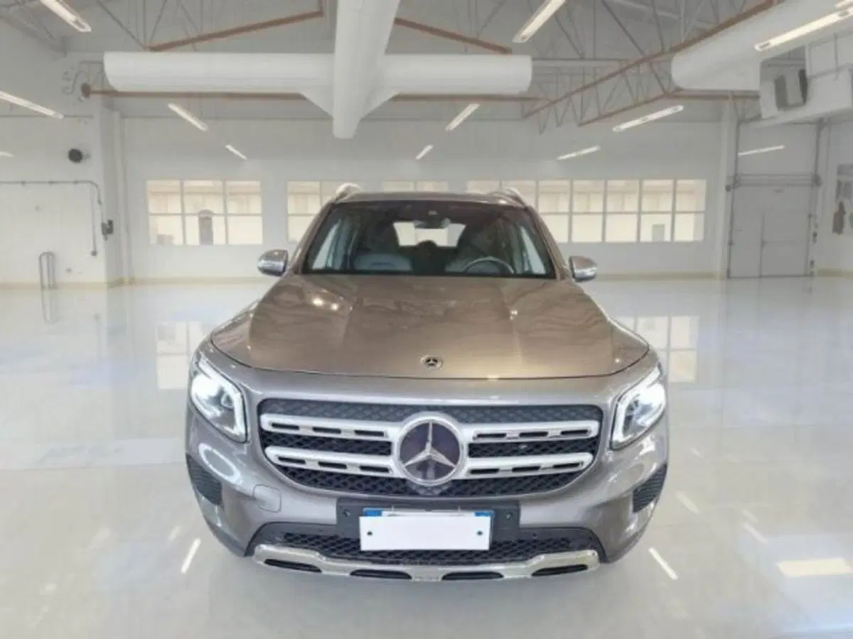 Mercedes-Benz GLB usata a Catania (5)