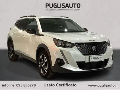 Peugeot 2008 BlueHDi 110 S&S Allure Pack del 2022 usata a Belpasso