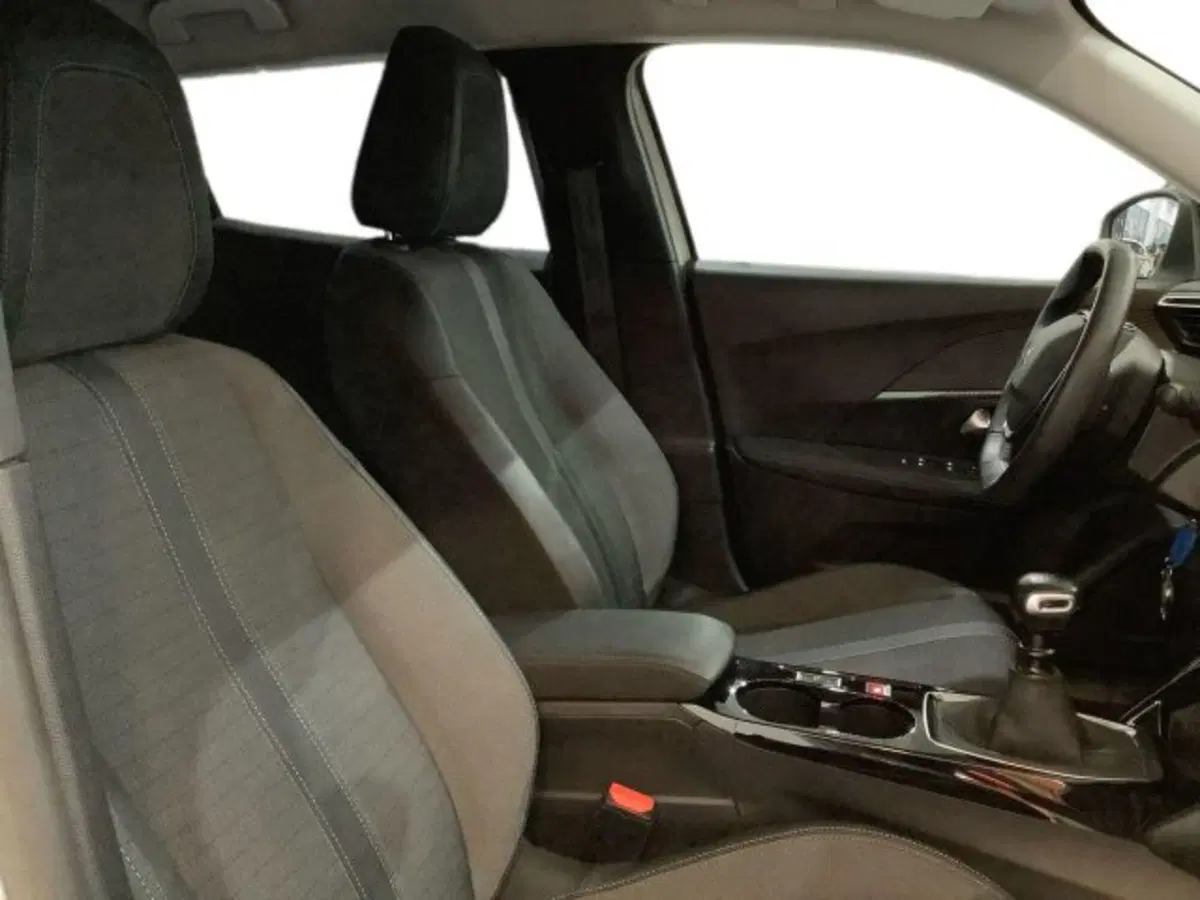 Peugeot 2008 usata a Catania (10)