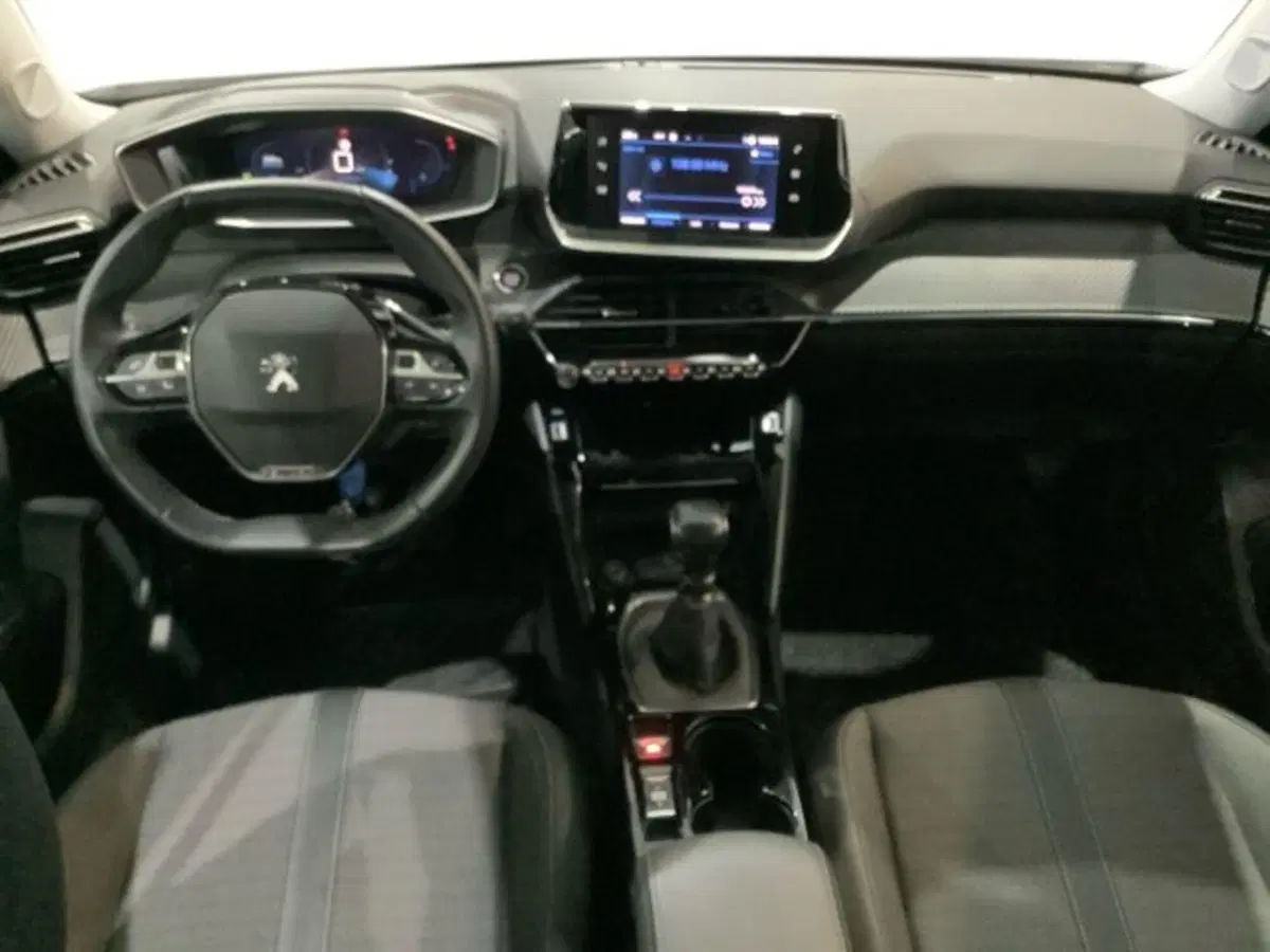 Peugeot 2008 usata a Catania (7)