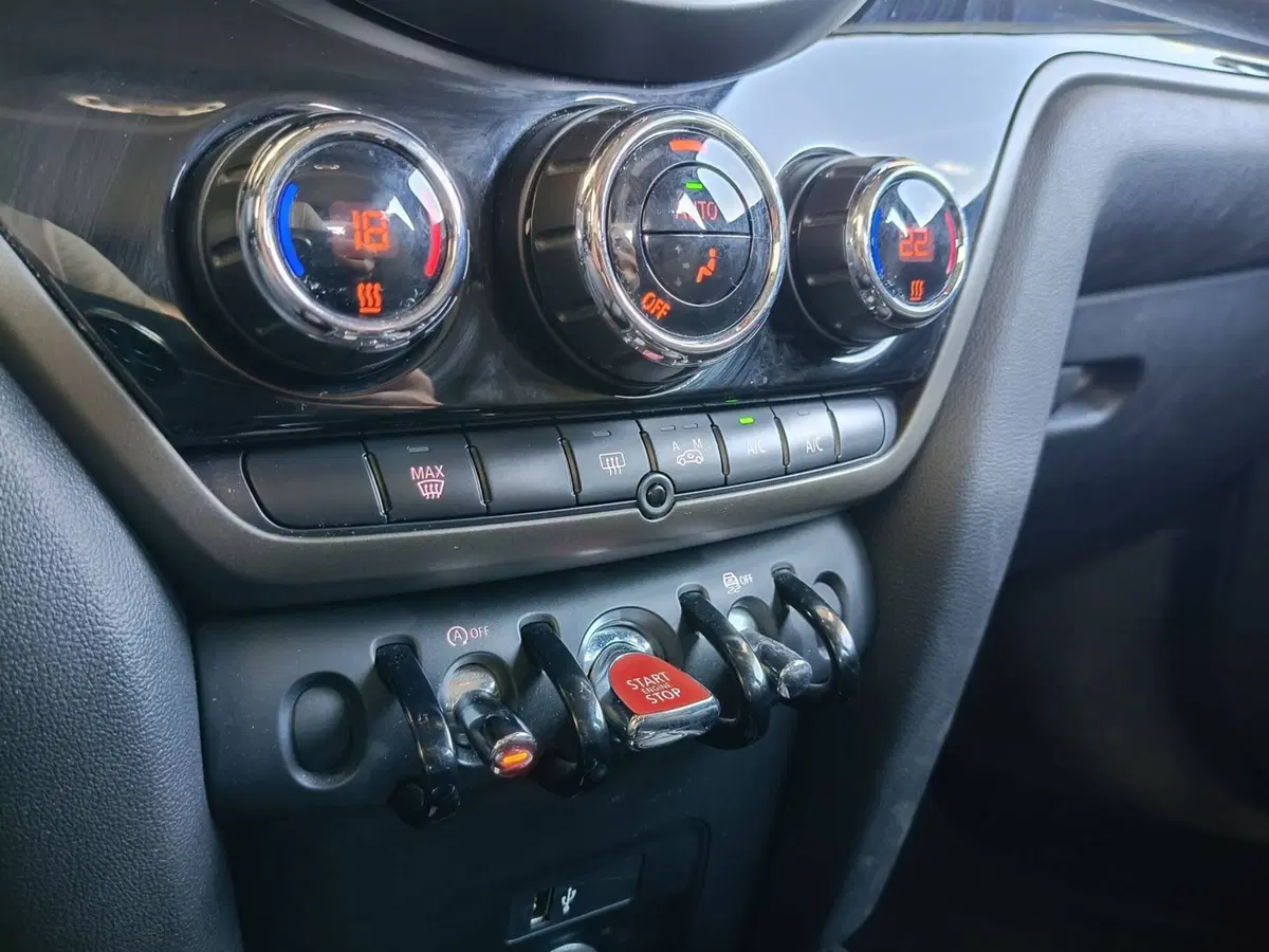 MINI Mini Countryman usata a Ascoli Piceno (16)