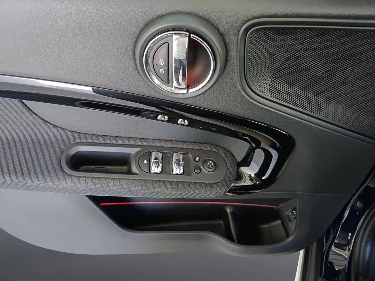 MINI Mini Countryman usata a Ascoli Piceno (18)