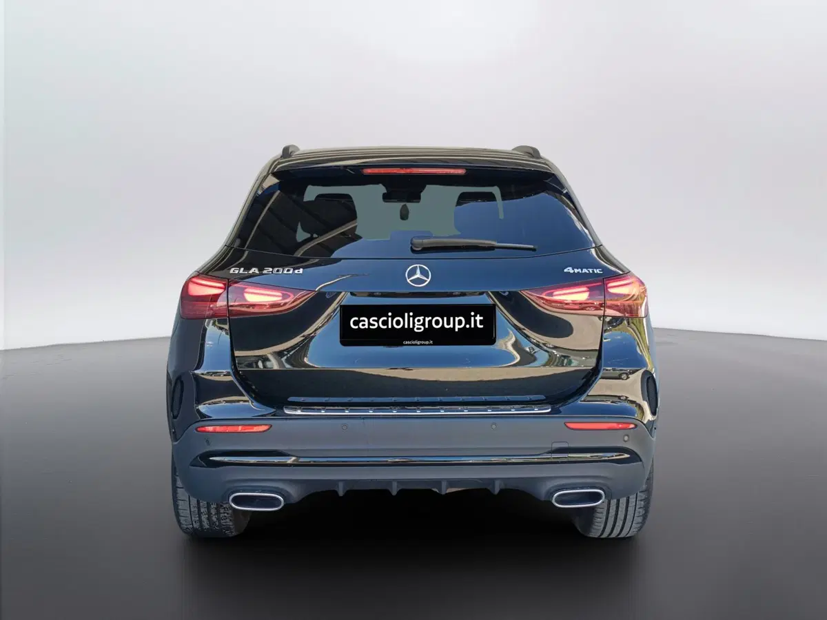 Mercedes-Benz GLA SUV usata a Ascoli Piceno (5)