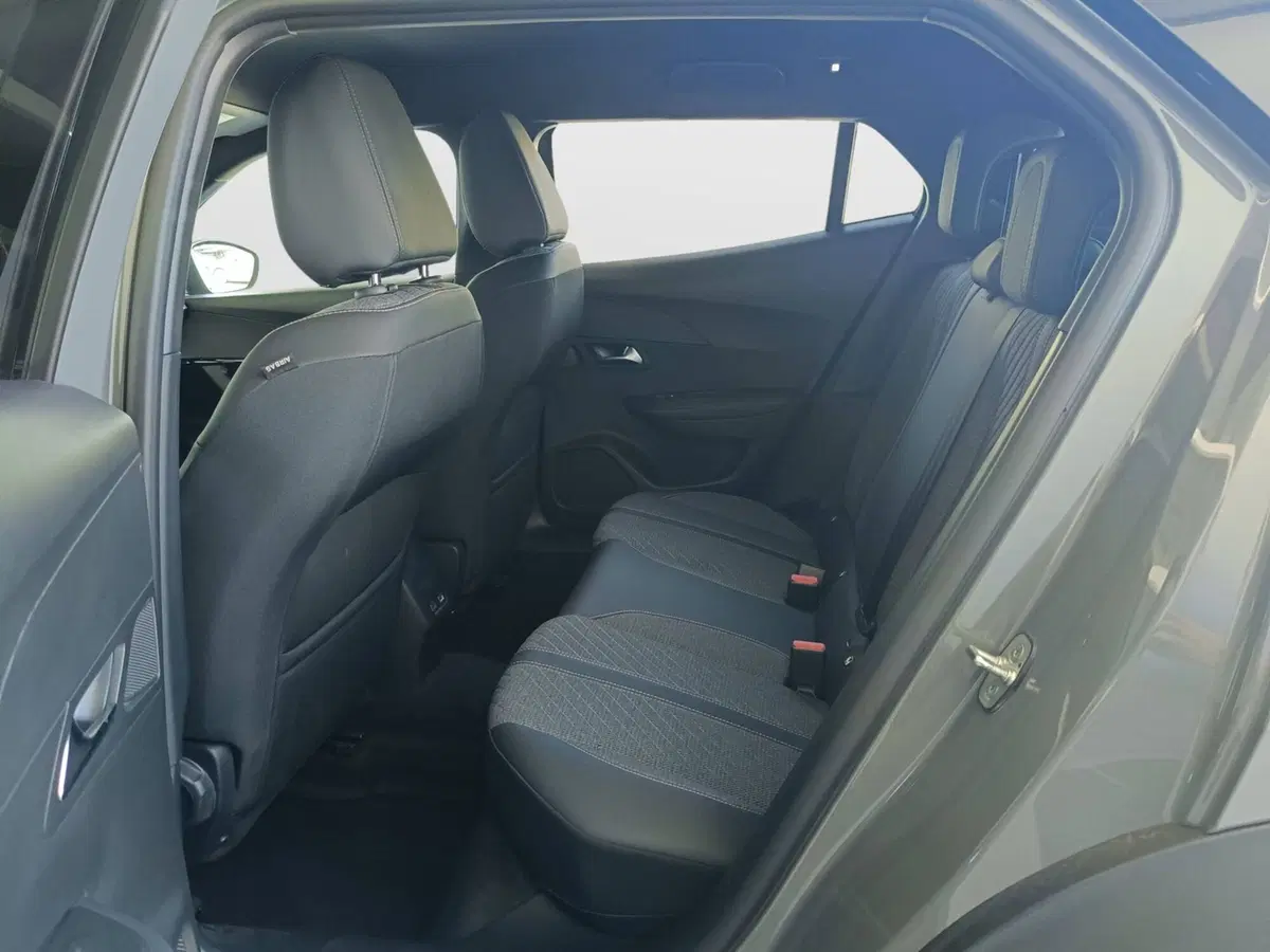 Peugeot 2008 usata a Ascoli Piceno (9)