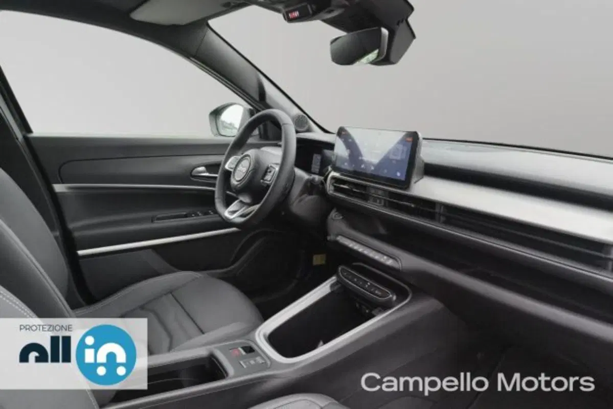Jeep Avenger nuova a Venezia (16)