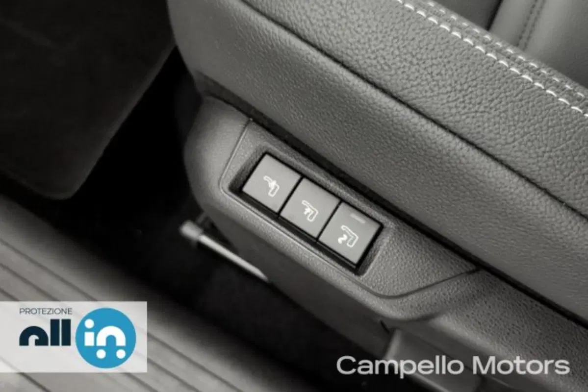 Jeep Avenger nuova a Venezia (20)