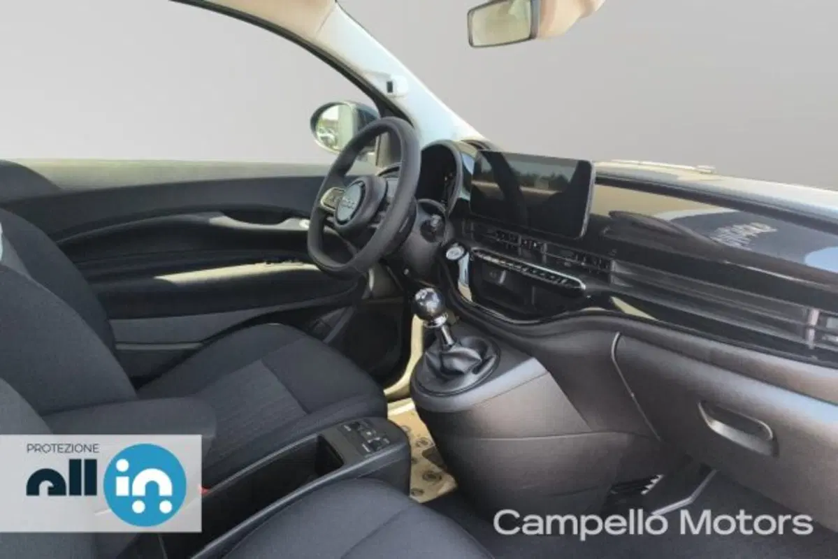 Fiat 500 nuova a Venezia (15)