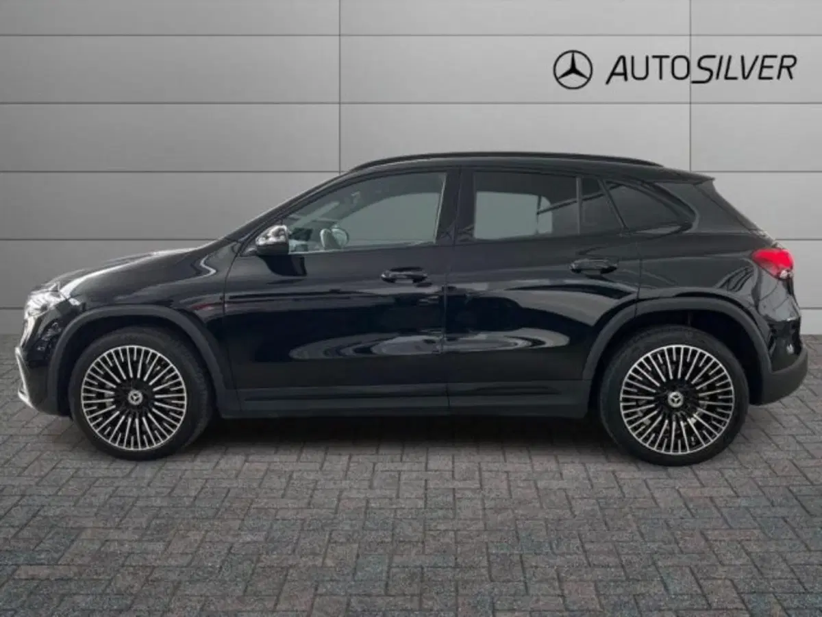 Mercedes-Benz EQA usata a Verona (6)