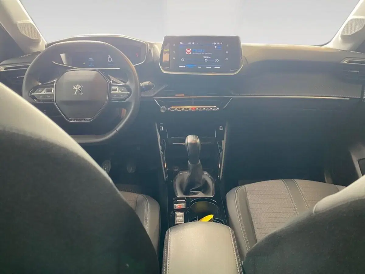 Peugeot 208 usata a Torino (6)