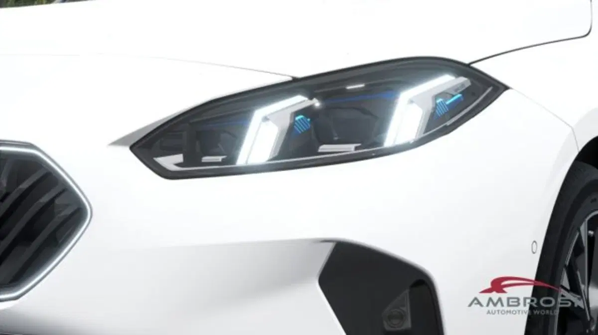 BMW Serie 1 nuova a Perugia (6)