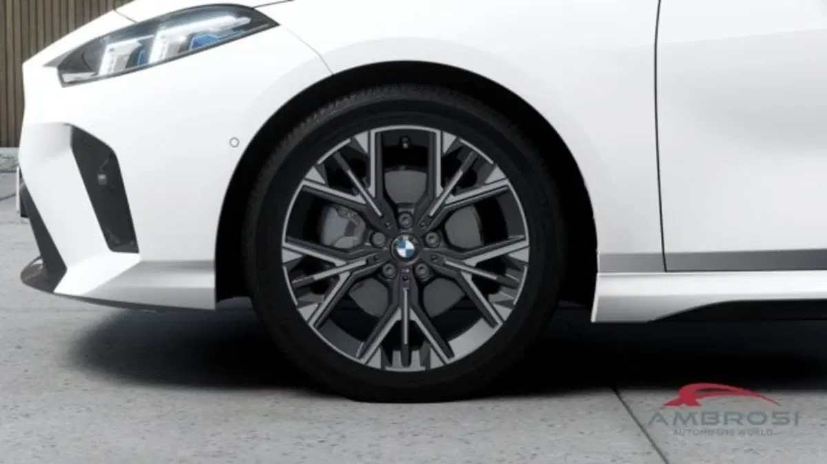 BMW Serie 1 nuova a Perugia (8)