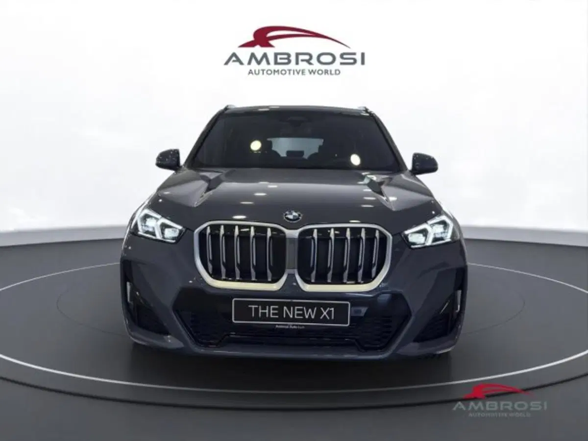 BMW X1 nuova a Perugia (6)