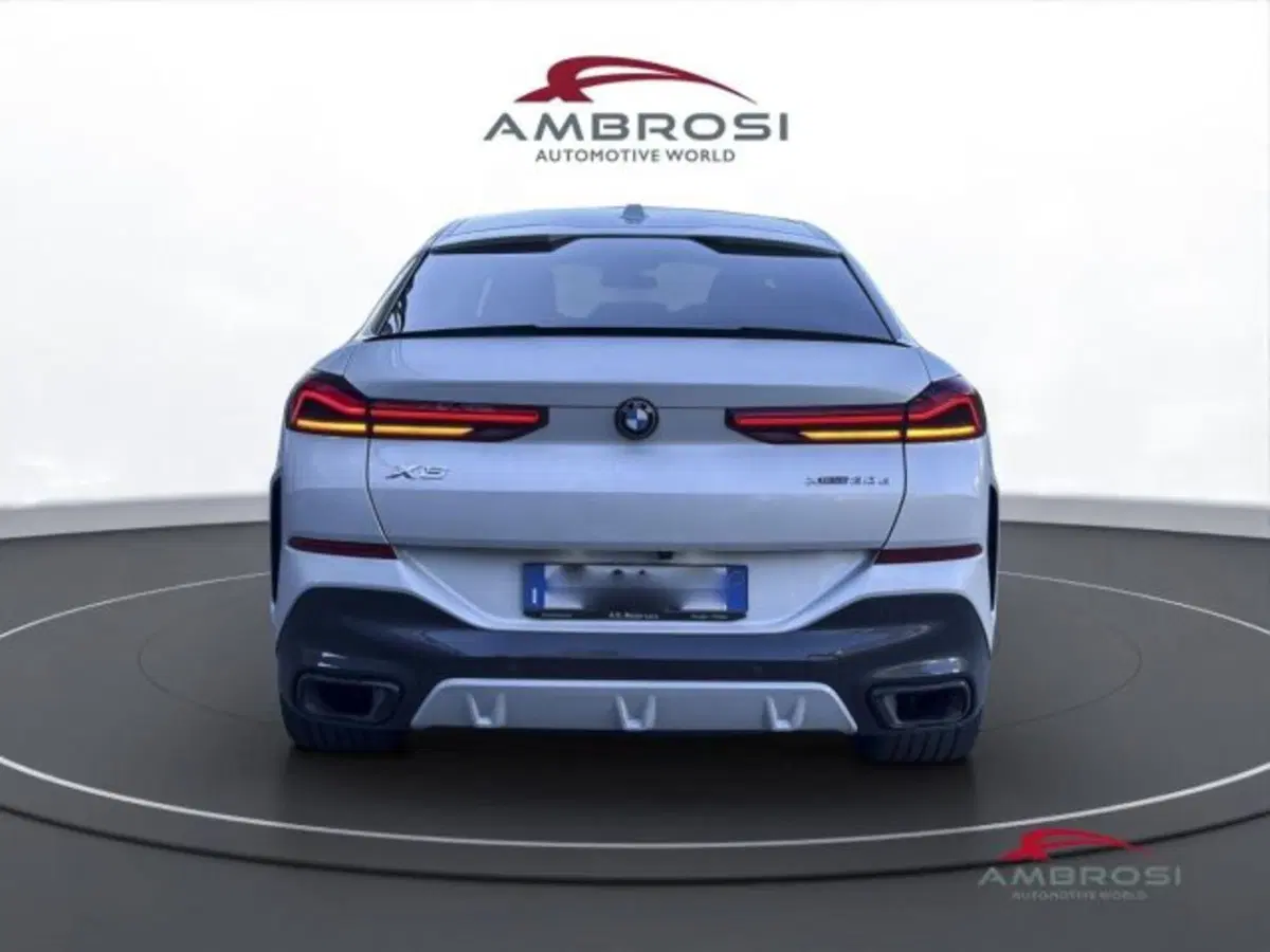 BMW X6 usata a Perugia (8)