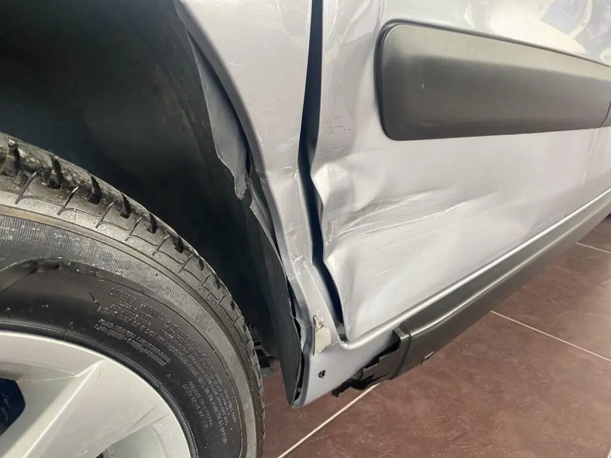 Peugeot Partner usata a Torino (14)