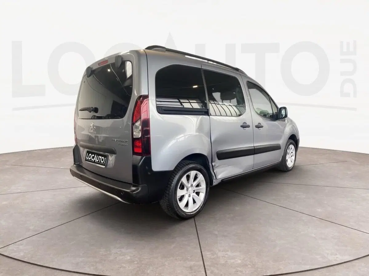 Peugeot Partner usata a Torino (3)