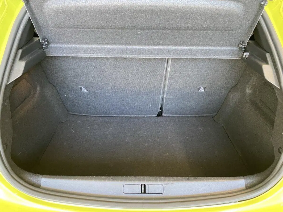 Peugeot 208 usata a Torino (9)