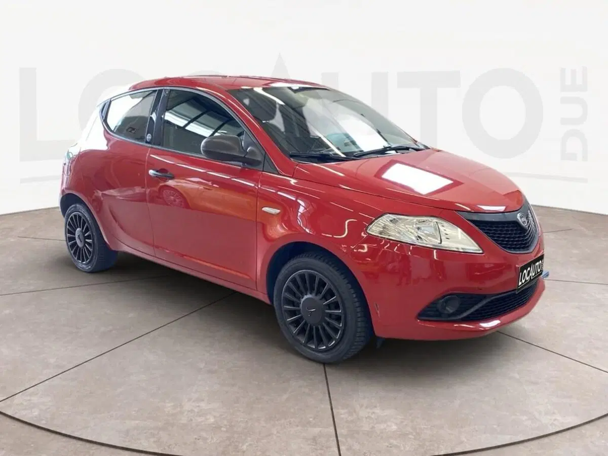 Lancia Ypsilon usata a Torino (3)