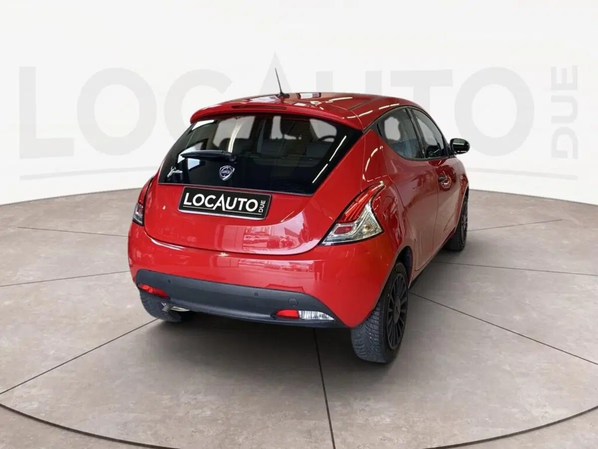 Lancia Ypsilon usata a Torino (4)